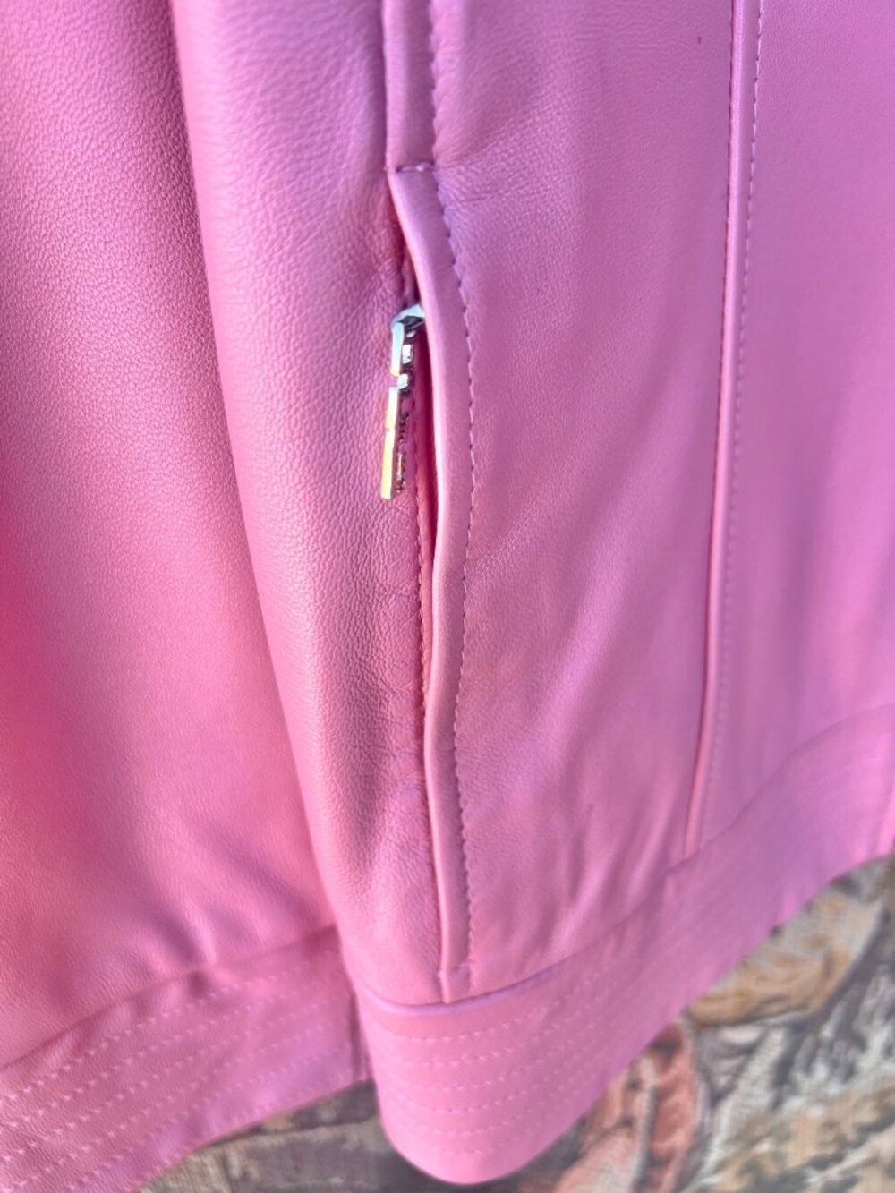 St. John Sport By Marie Gray Pink Leather Jacket Size L With Full Zip Front & Po - Picture 16 of 16